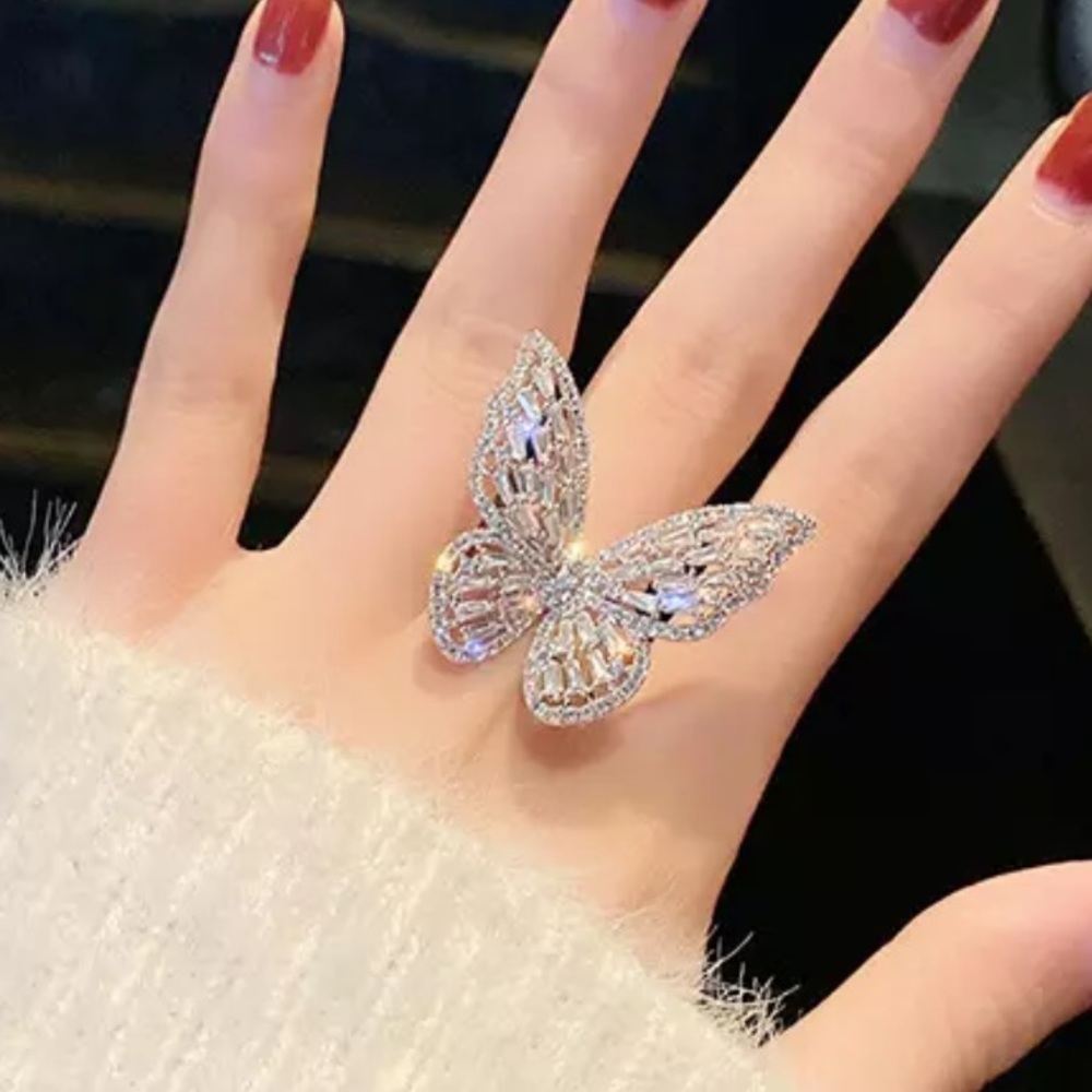 CZ Butterfly Ring - Picture 3 of 6